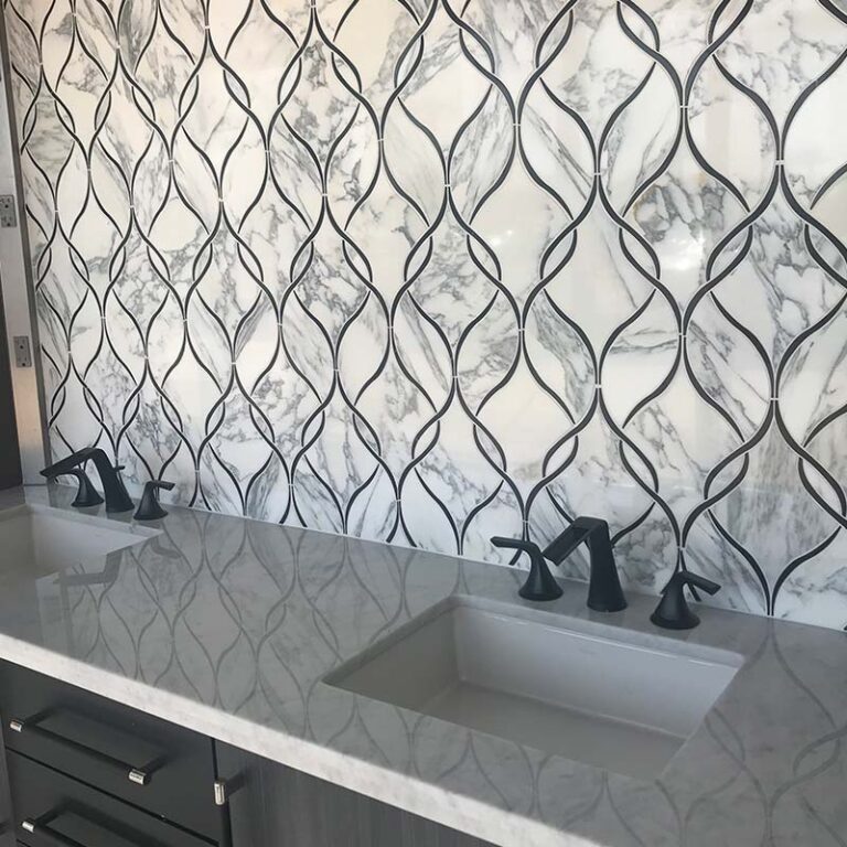 elegant backsplash design for bathroom